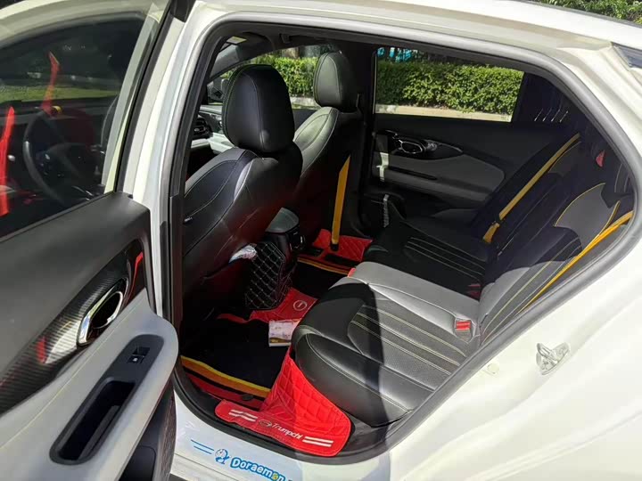 Фото 6 - GAC Trumpchi Empow R