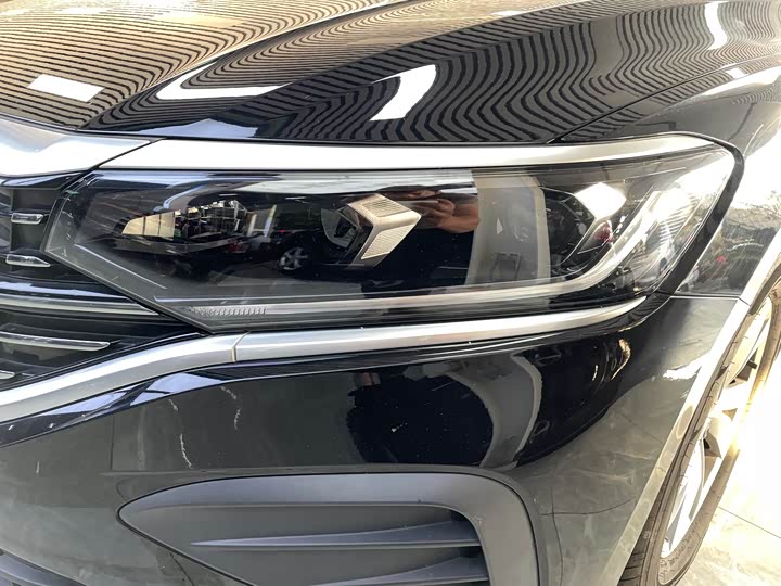 Фото 14 - Volkswagen Passat