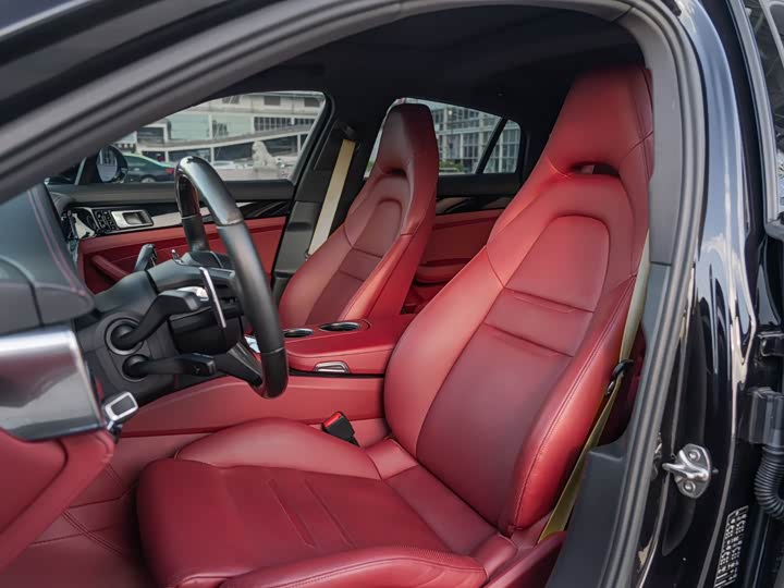 Фото 6 - Porsche Panamera