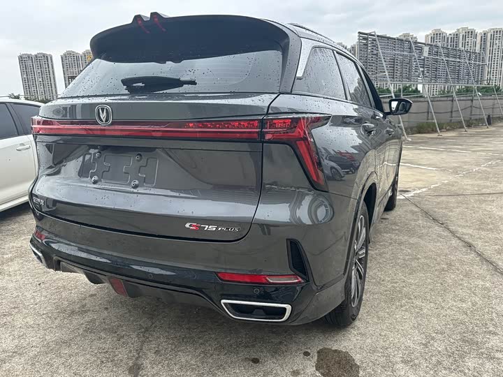 Фото 14 - Changan CS75 Plus