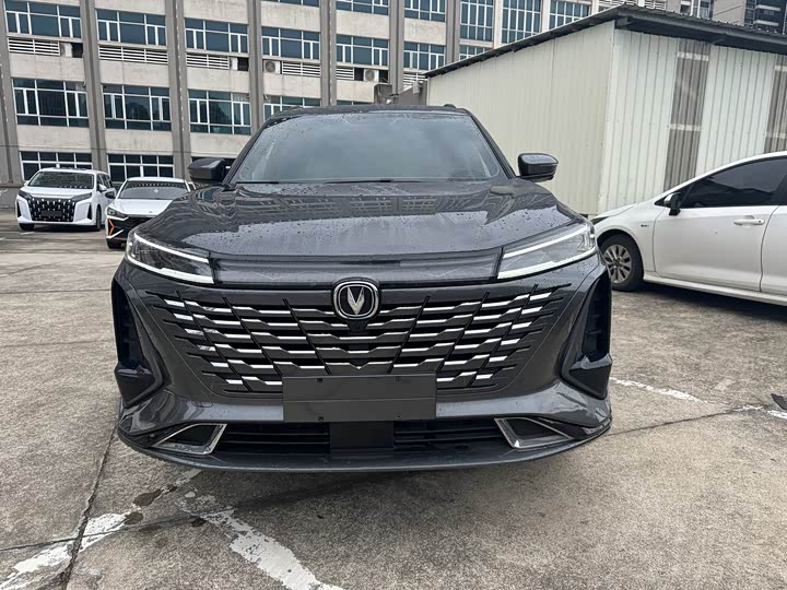 Фото 3 - Changan CS75 Plus