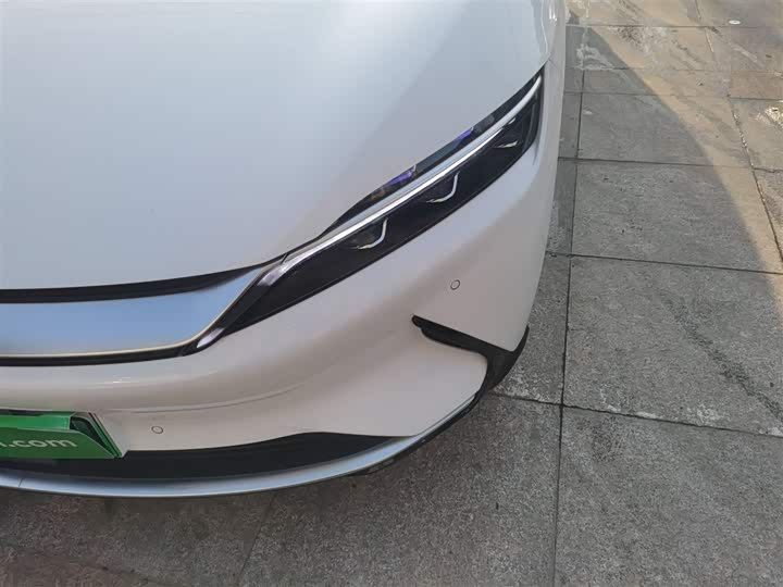 Фото 24 - BYD Han