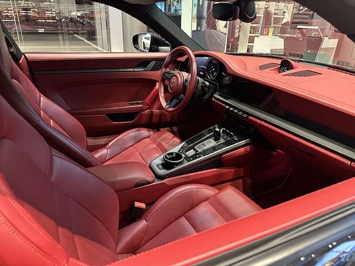 Фото 7 - Porsche 911