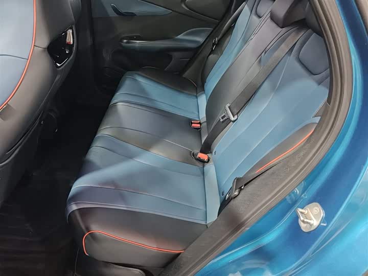 Фото 17 - BYD Dolphin