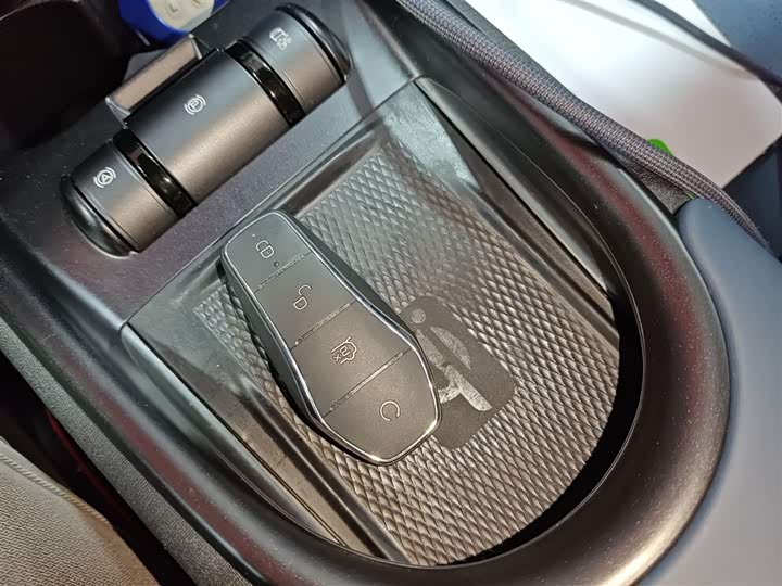 Фото 9 - BYD Dolphin