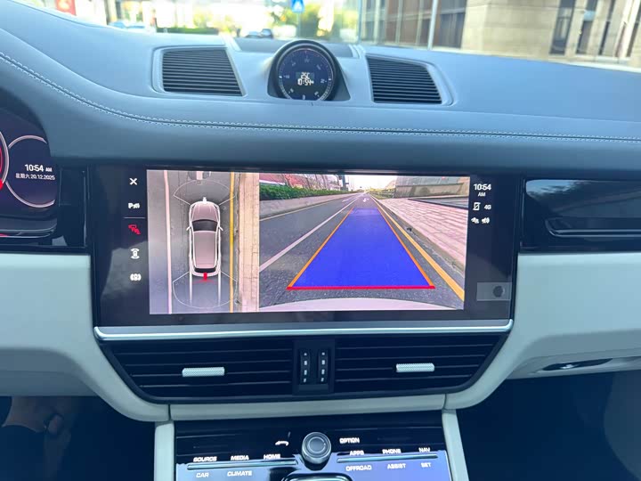 Фото 11 - Porsche Cayenne