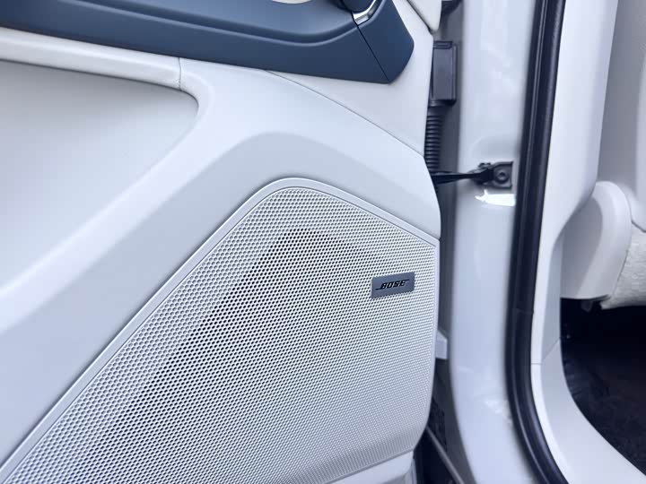 Фото 22 - Porsche Cayenne