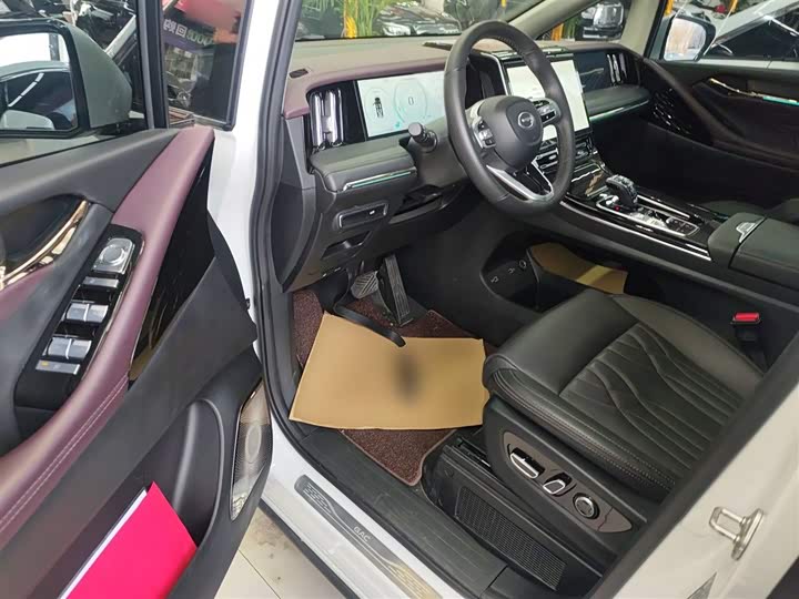 Фото 16 - GAC Trumpchi M8