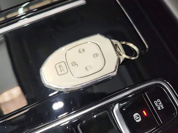 Фото 9 - GAC Trumpchi M8