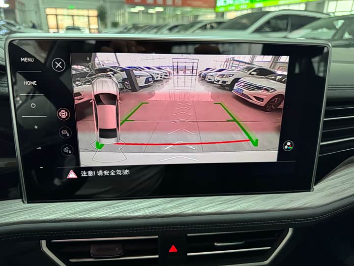 Фото 13 - Volkswagen Sagitar L