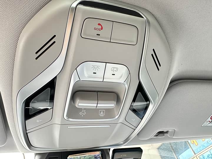 Фото 12 - Geely Preface