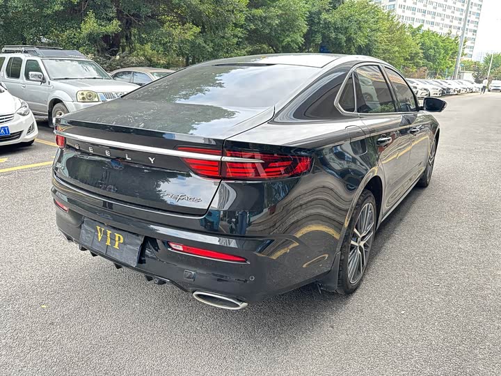 Фото 25 - Geely Preface