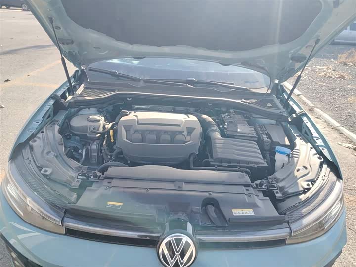 Фото 20 - Volkswagen Passat