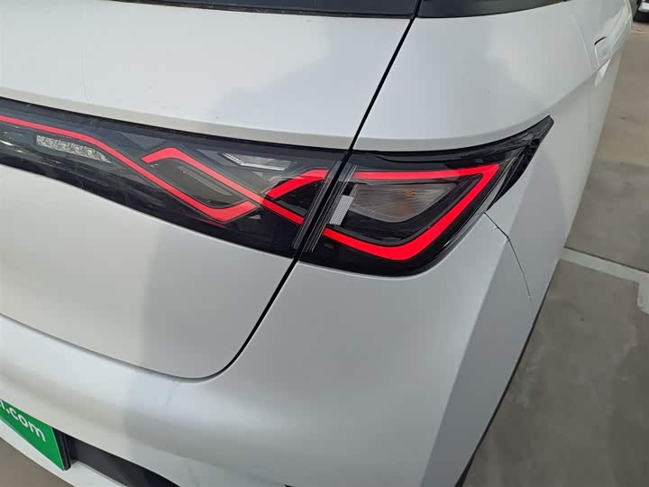 Фото 8 - BYD Dolphin