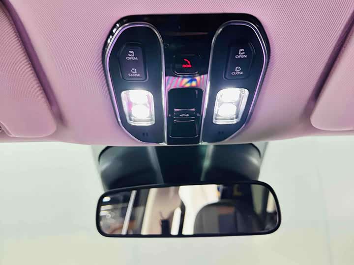 Фото 18 - GAC Trumpchi E8