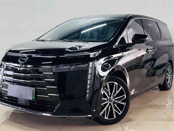 Фото 3 - GAC Trumpchi E8