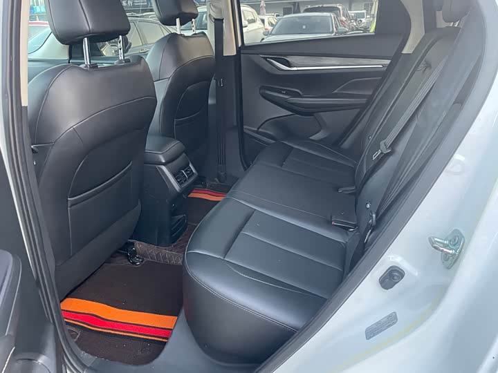 Фото 10 - Changan CS55 Plus