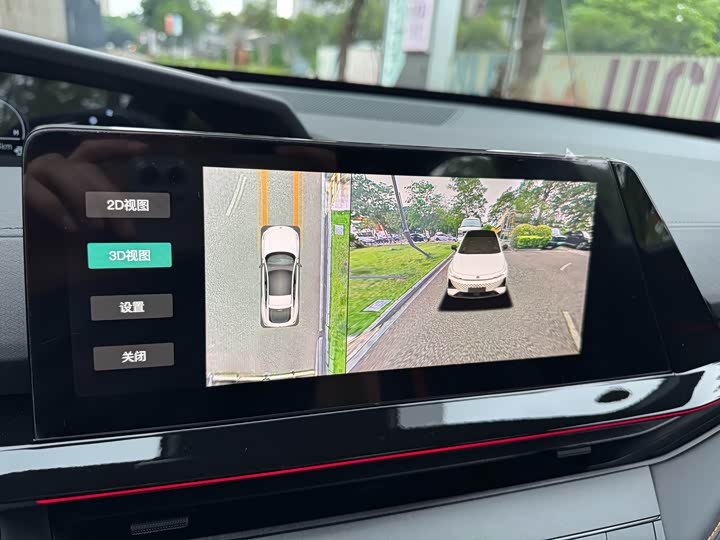 Фото 11 - Changan UNI-V