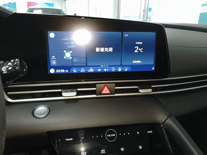 Фото 13 - Hyundai Elantra N line