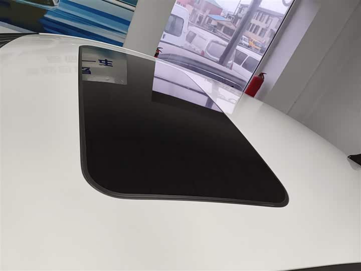 Фото 27 - Hyundai Elantra N line