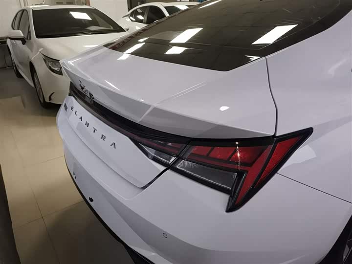 Фото 6 - Hyundai Elantra N line