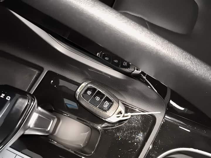 Фото 9 - Hyundai Elantra N line