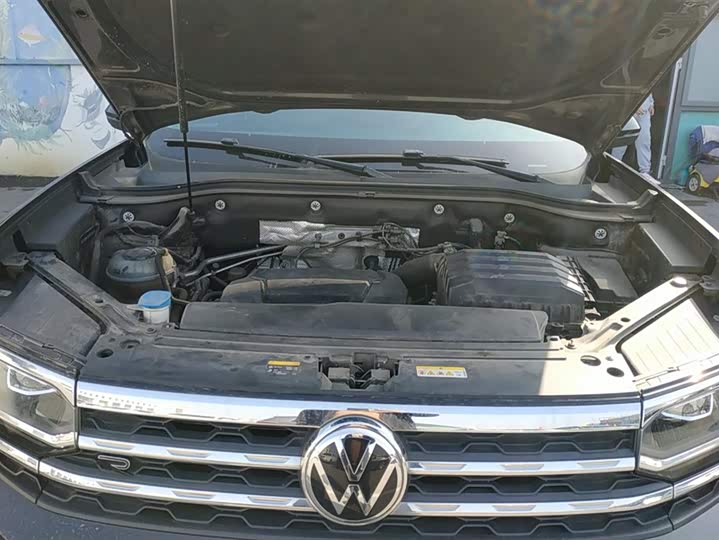 Фото 10 - Volkswagen Teramont X