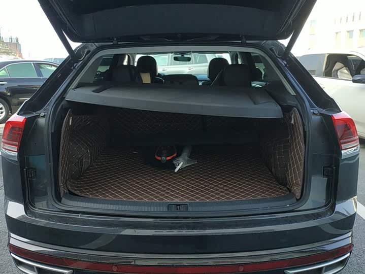 Фото 4 - Volkswagen Teramont X