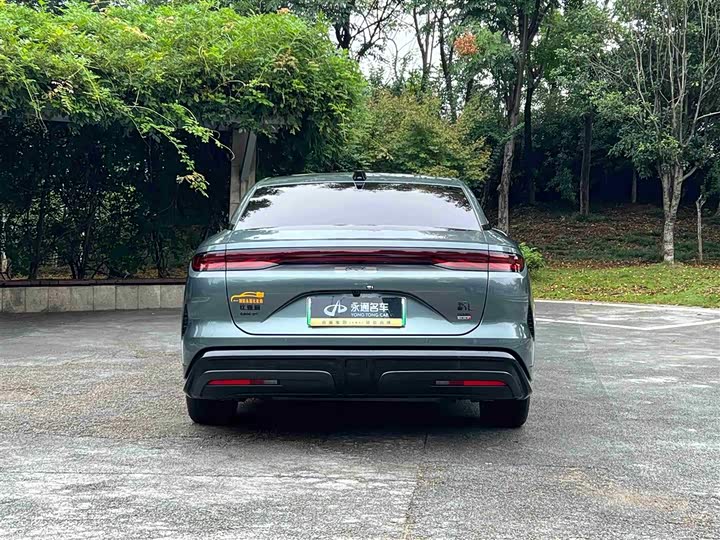 Фото 5 - BYD Han L