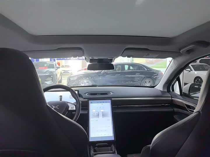 Фото 18 - XPeng P5