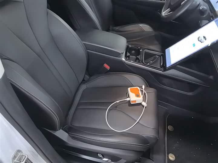 Фото 25 - XPeng P5