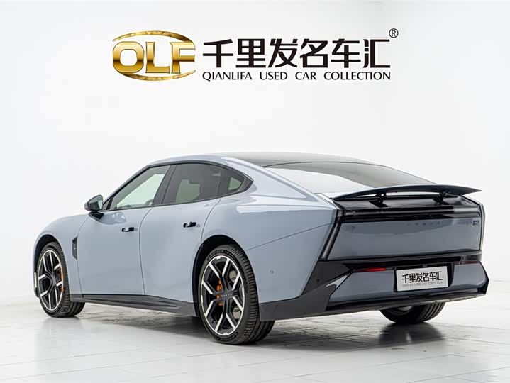 Фото 4 - XPeng P7