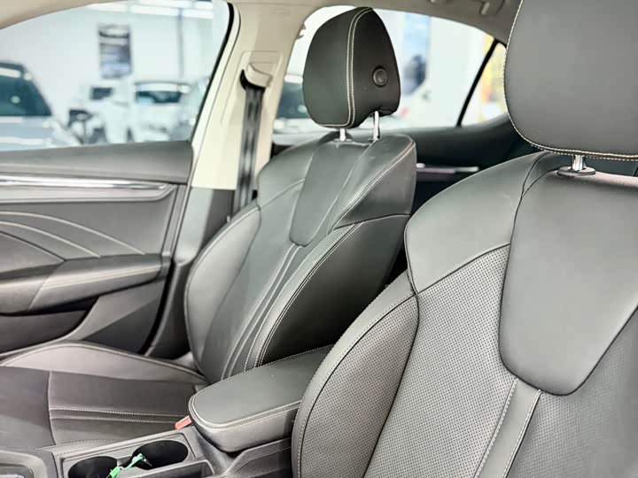 Фото 11 - Skoda Octavia Pro