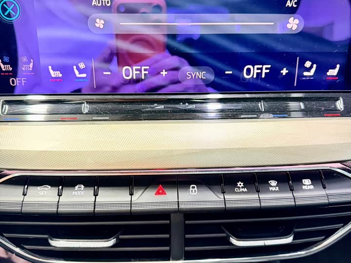 Фото 24 - Skoda Octavia Pro