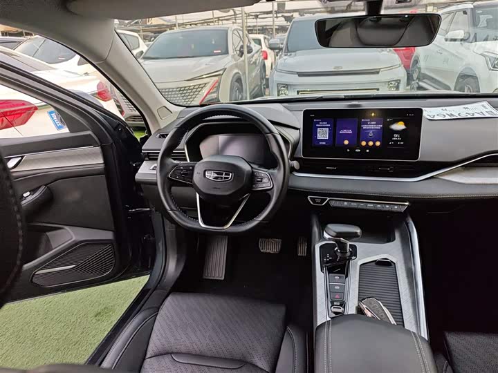 Фото 11 - Geely Preface