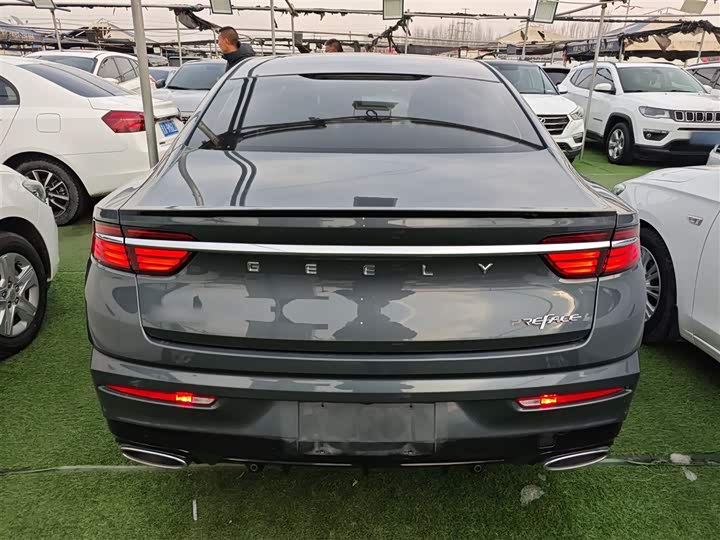 Фото 6 - Geely Preface