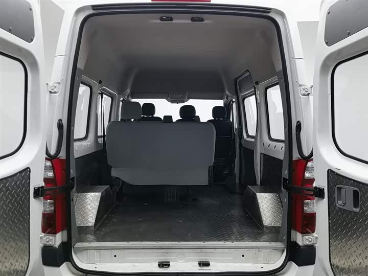 Фото 16 - Foton Tuyano