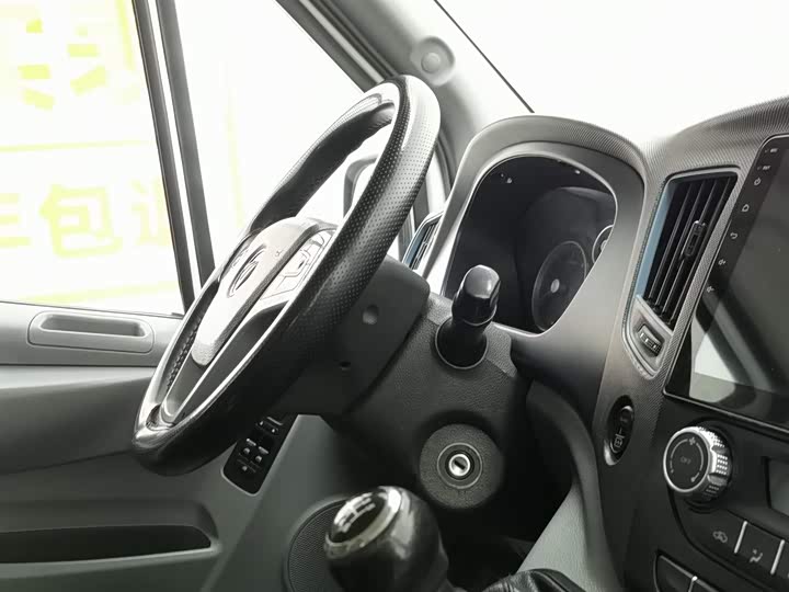 Фото 22 - Foton Tuyano