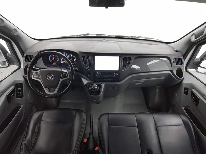 Фото 5 - Foton Tuyano