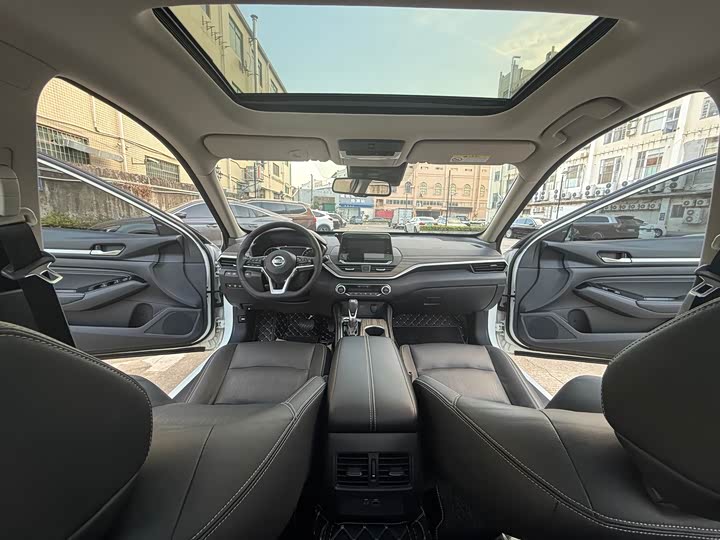 Фото 7 - Nissan Teana