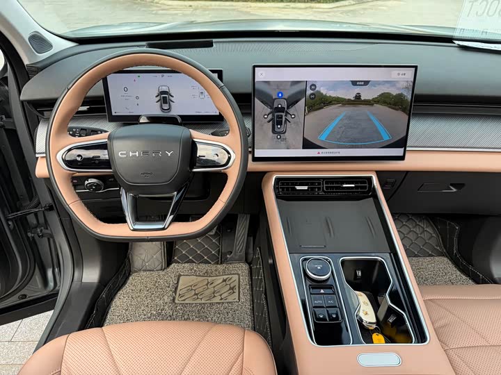 Фото 20 - Chery Tiggo 8L