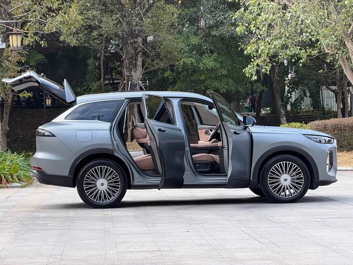 Фото 32 - Chery Tiggo 8L