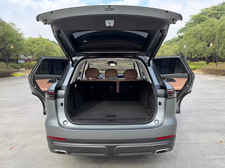 Фото 36 - Chery Tiggo 8L