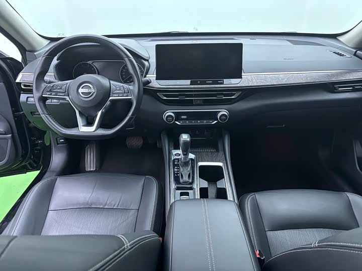 Фото 13 - Nissan Teana