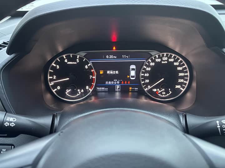 Фото 16 - Nissan Teana