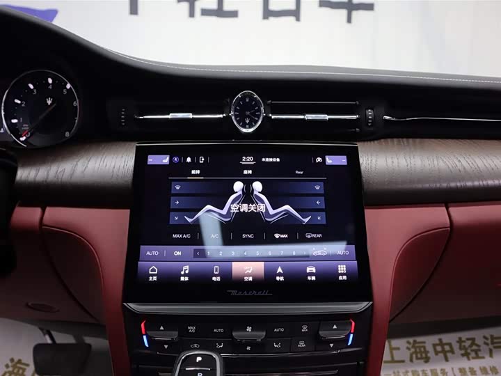 Фото 12 - Maserati Quattroporte