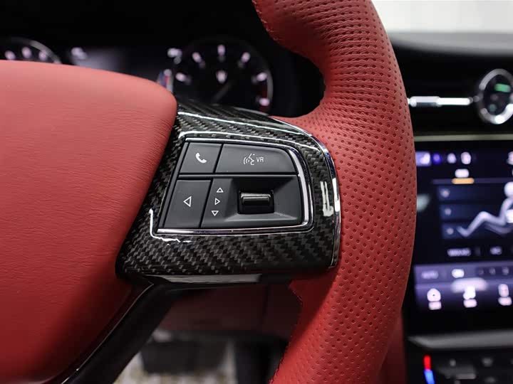 Фото 24 - Maserati Quattroporte