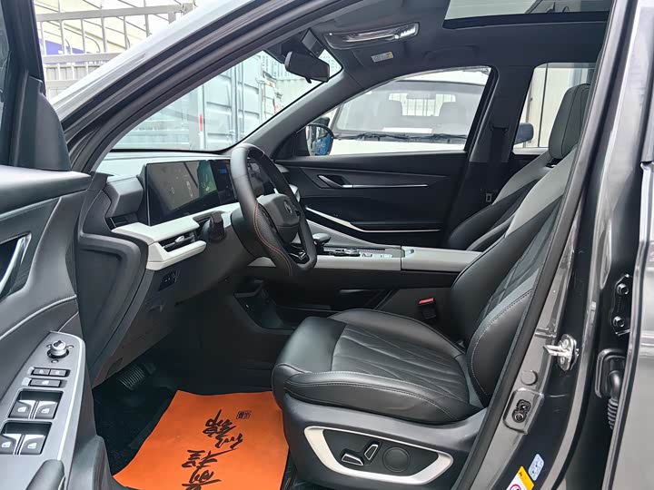 Фото 5 - Changan CS75 Plus