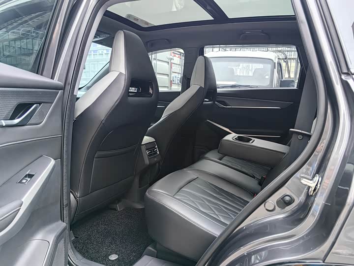 Фото 7 - Changan CS75 Plus