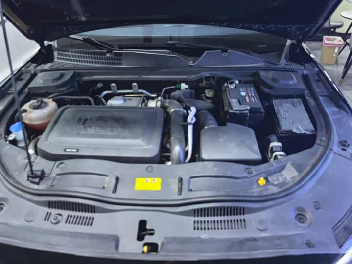 Фото 10 - Bestune B70